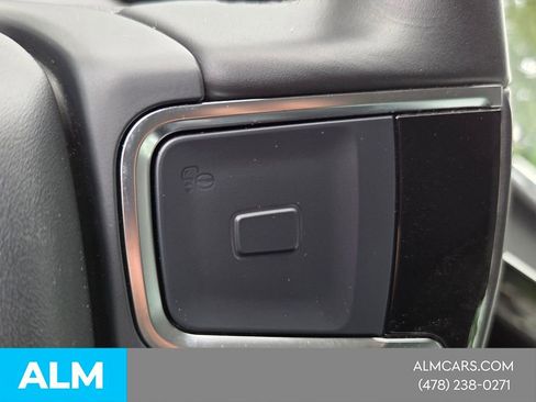 Used 2025 Ford Expedition Platinum AWD/4WD image 28