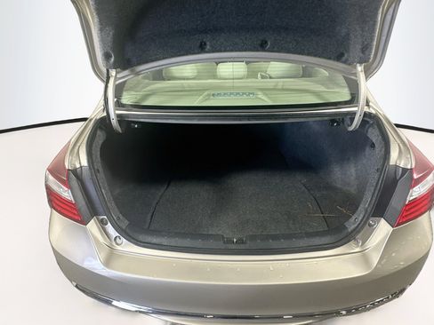 Used 2017 Honda Accord EX image 27