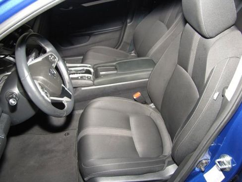 Used 2021 Honda Civic EX image 10