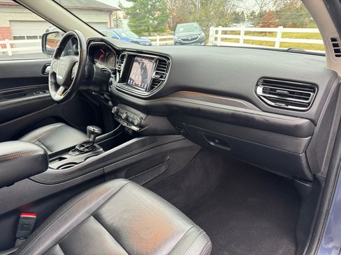 Used 2021 Dodge Durango SXT image 34