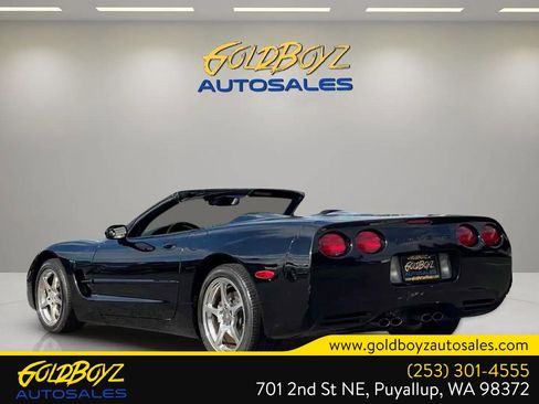 Used 2001 Chevrolet Corvette Convertible w/ Preferred Equipment Group2 image 8