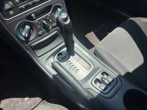 Used 2004 Toyota Celica GT FWD image 15
