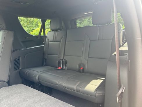 New 2026 Chevrolet Suburban RST w/ Comfort Package AWD/4WD image 15