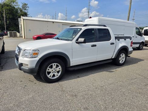 Used 2007 Ford Explorer Sport Trac XLT RWD image 3