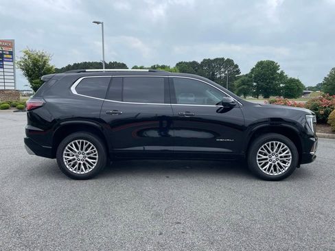 Used 2024 GMC Acadia Denali FWD image 9