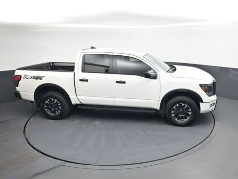 Used 2023 Nissan Titan PRO-4X w/ Pro-4x Utility Package AWD/4WD image 25