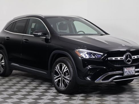 Used 2025 Mercedes-Benz GLA 250 image 3