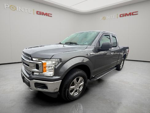 Used 2019 Ford F150 XLT w/ Equipment Group 302A Luxury image 3