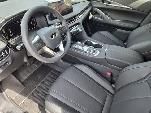 New 2026 INFINITI QX60 Luxe FWD image 2