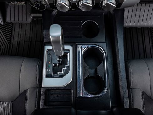 Used 2020 Toyota Tundra SR5 w/ SR5 Upgrade Package image 27