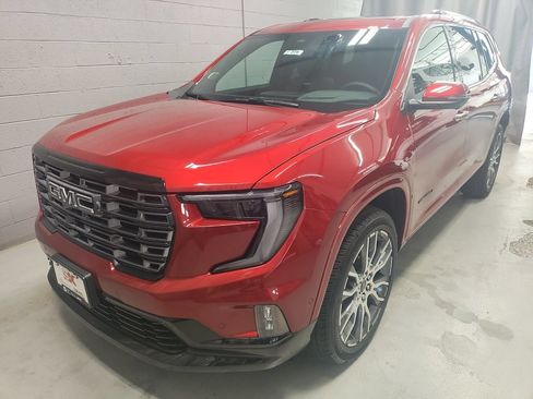 New 2026 GMC Acadia Denali Ultimate w/ LPO, Floor Liner Package AWD/4WD image 18