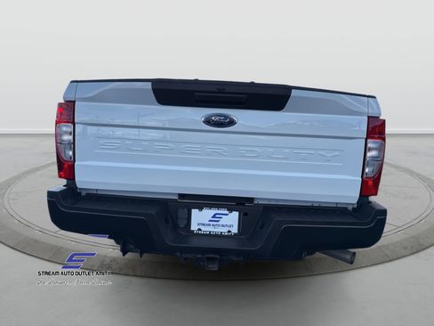 Used 2021 Ford F250 XL w/ Power Equipment Group image 5