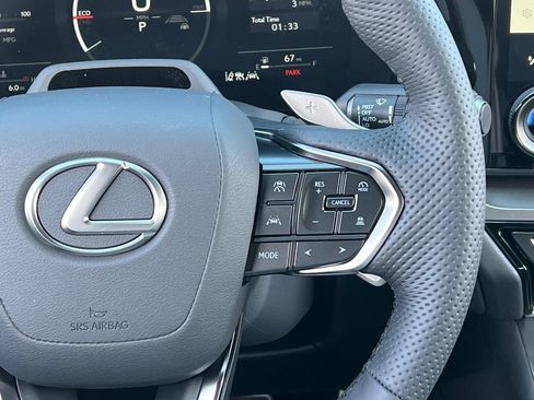 New 2026 Lexus TX 500h AWD image 16