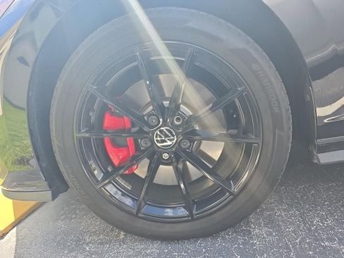 Used 2025 Volkswagen Jetta GLI Autobahn w/ GLI Black Package FWD image 7