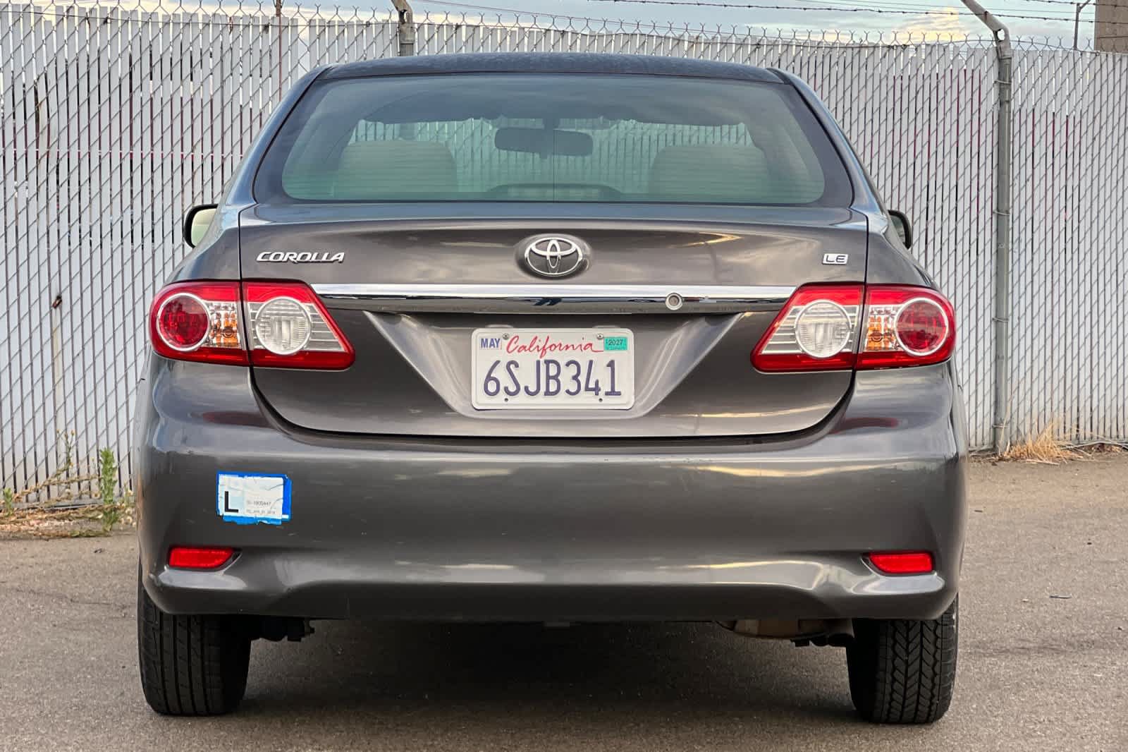 Used 2011 Toyota Corolla LE FWD image 4