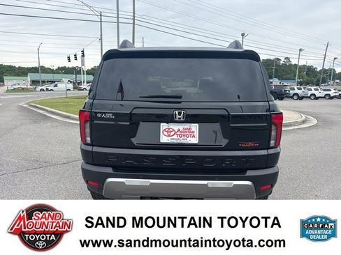 Used 2026 Honda Passport TrailSport image 4
