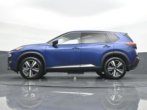 Used 2021 Nissan Rogue Platinum image 18