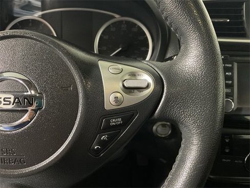 Used 2018 Nissan Sentra SL image 25