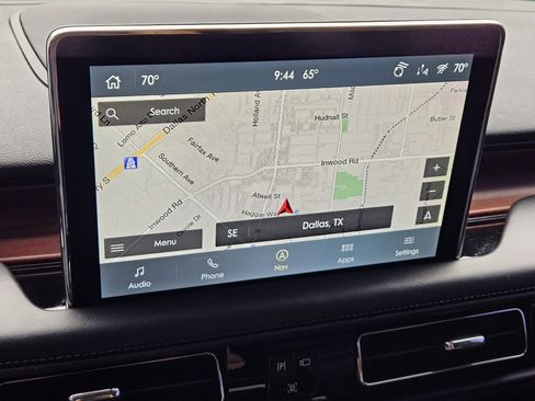 Used 2023 Lincoln Aviator Reserve w/ Equipment Group 201A image 18