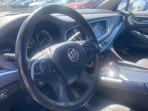 Used 2018 Buick Enclave Premium w/ Experience Buick Package AWD/4WD image 19