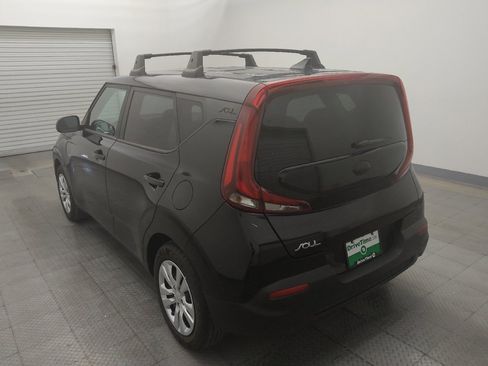 Used 2020 Kia Soul LX FWD image 5