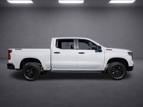Used 2024 Chevrolet Silverado 1500 LT Trail Boss w/ Protection Package image 3