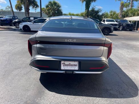 Used 2025 Kia K4 FWD image 4