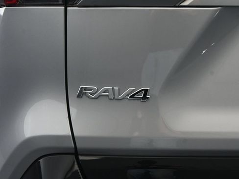 Used 2021 Toyota RAV4 XSE AWD/4WD image 45