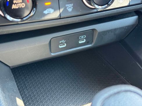 Certified 2023 Honda Accord LX image 15
