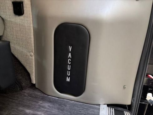 Used 2024 Ford Transit 150 Low Roof AWD image 20