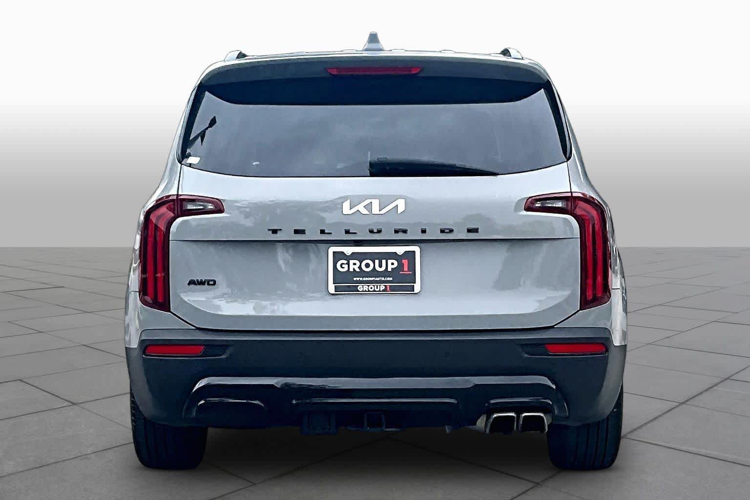 Used 2022 Kia Telluride SX w/ SX Prestige Package AWD/4WD image 5