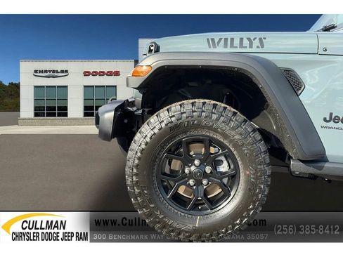 New 2026 Jeep Wrangler Willys AWD/4WD image 10