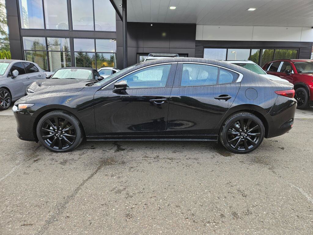 Used 2025 MAZDA MAZDA3 s FWD image 2