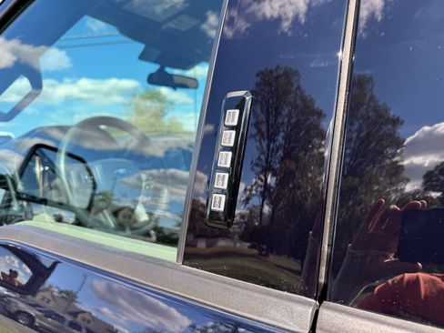 Used 2022 Ford F350 XLT w/ XLT Premium Package image 31