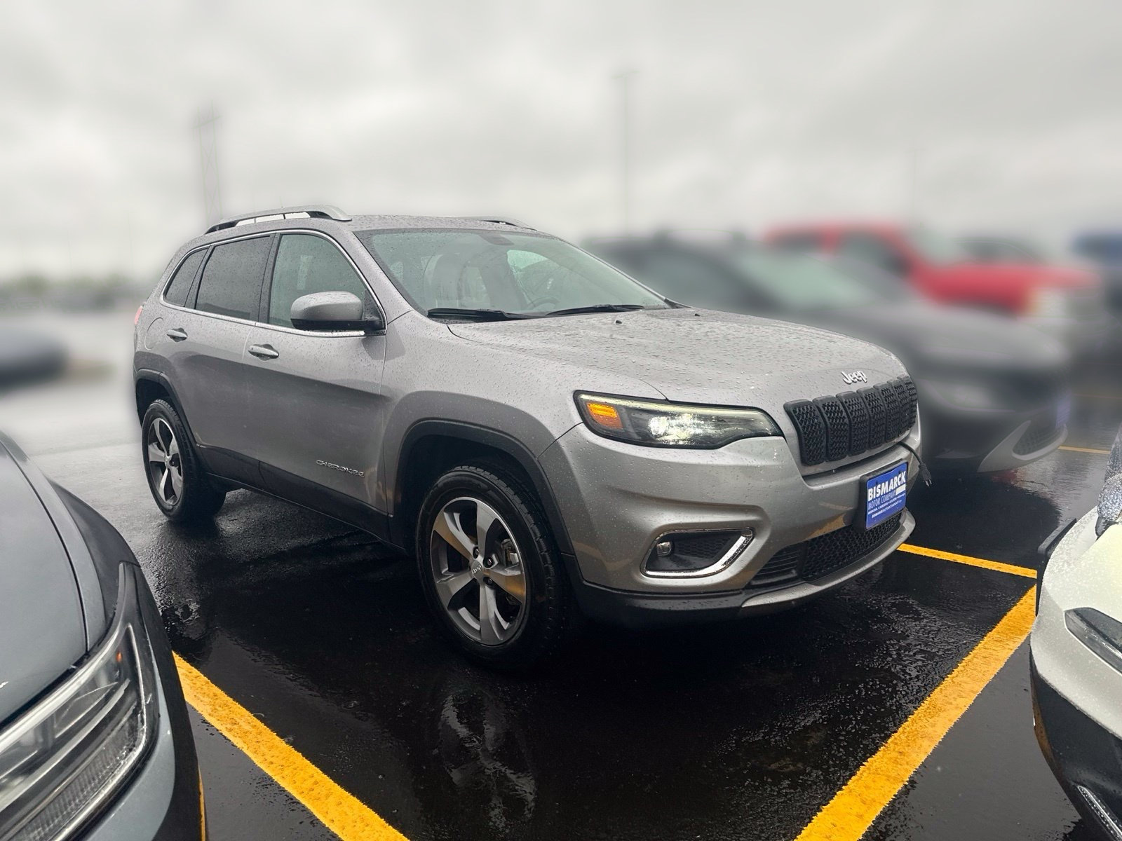Used 2020 Jeep Cherokee Limited AWD/4WD image 2