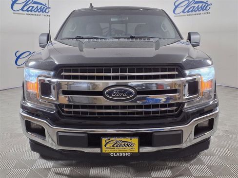 Used 2018 Ford F150 XLT w/ Equipment Group 302A Luxury image 5