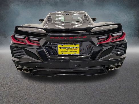 Used 2022 Chevrolet Corvette Stingray Preferred Cpe w/ Z51 Performance Package image 5