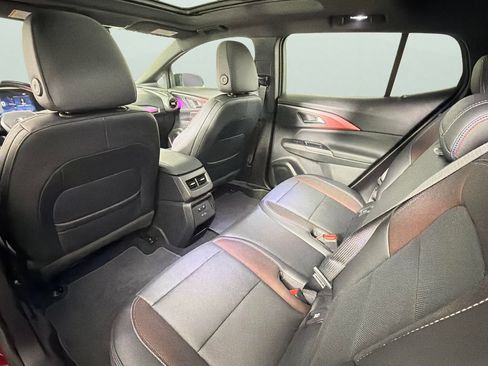 Used 2025 Chevrolet Equinox EV RS w/ Active Safety Package 3 AWD/4WD image 28