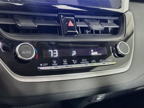 Used 2024 Toyota Corolla LE FWD image 22
