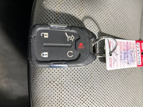 Used 2020 GMC Terrain SLT w/ Preferred Package image 25