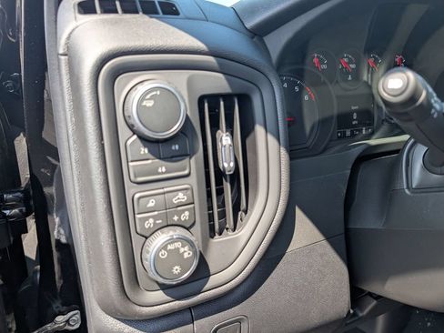 New 2026 Chevrolet Silverado 2500 Custom w/ Custom Value Package AWD/4WD image 17