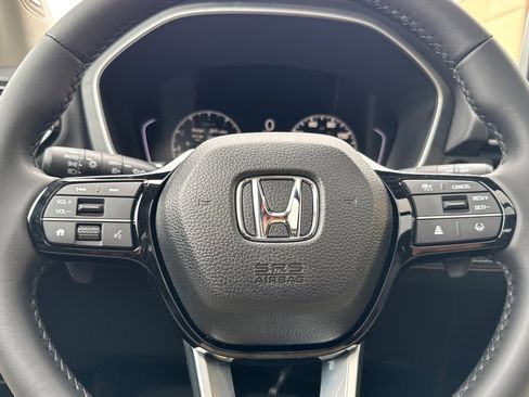 New 2025 Honda Pilot Touring image 27