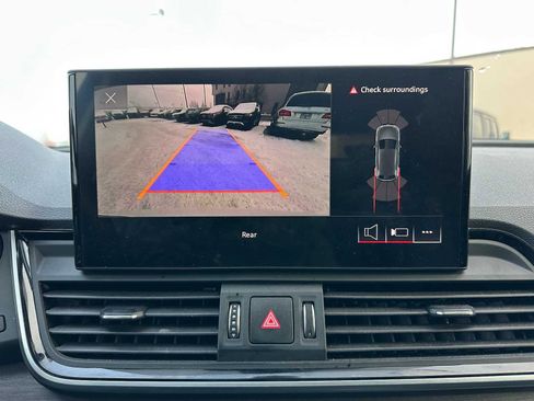 Used 2023 Audi Q5 2.0T Premium w/ Convenience Package image 29