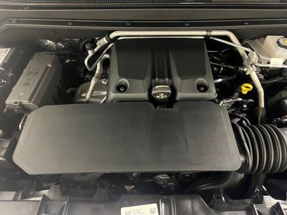 Certified 2024 Chevrolet Colorado Z71 w/ Z71 Convenience Package 2