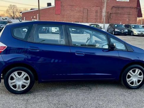 Used 2011 Honda Fit image 7
