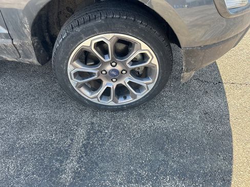 Used 2021 Ford EcoSport Titanium image 8