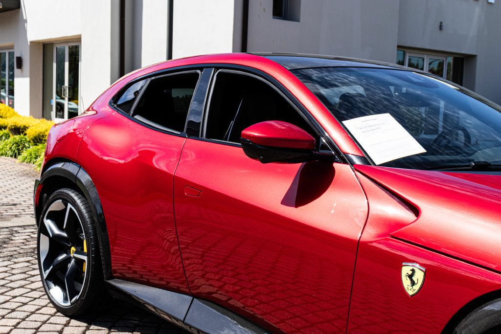 Used 2023 Ferrari Purosangue AWD/4WD image 13