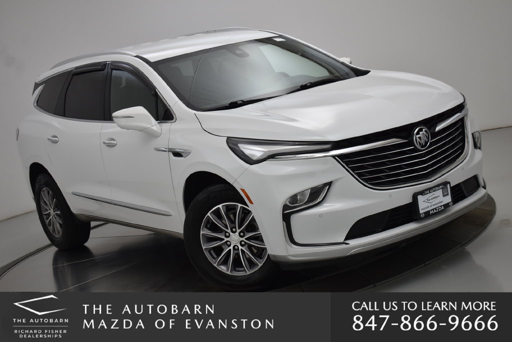 Used 2022 Buick Enclave Essence FWD image 2