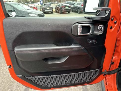 Used 2019 Jeep Wrangler Unlimited Rubicon w/ Steel Bumper Group image 15