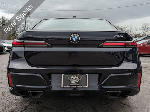 Used 2023 BMW 760i xDrive AWD/4WD image 11